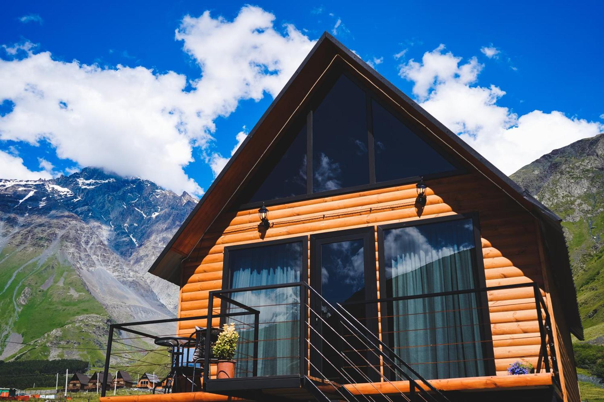 Traveler'S Cottages In Kazbegi Exteriér fotografie