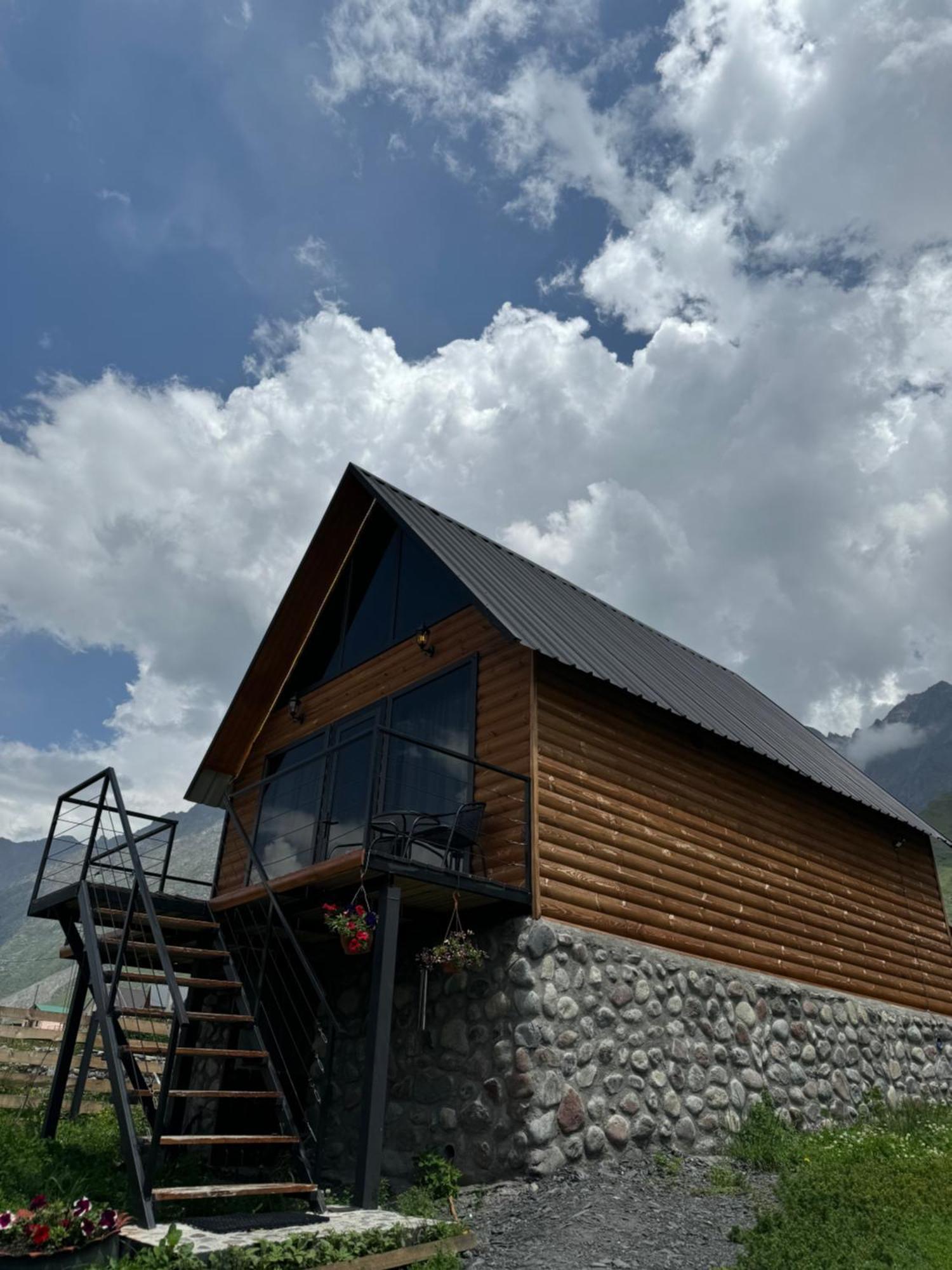 Traveler'S Cottages In Kazbegi Exteriér fotografie